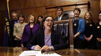 Oregon's Political Winners & Losers for the Week of March 27, 2015